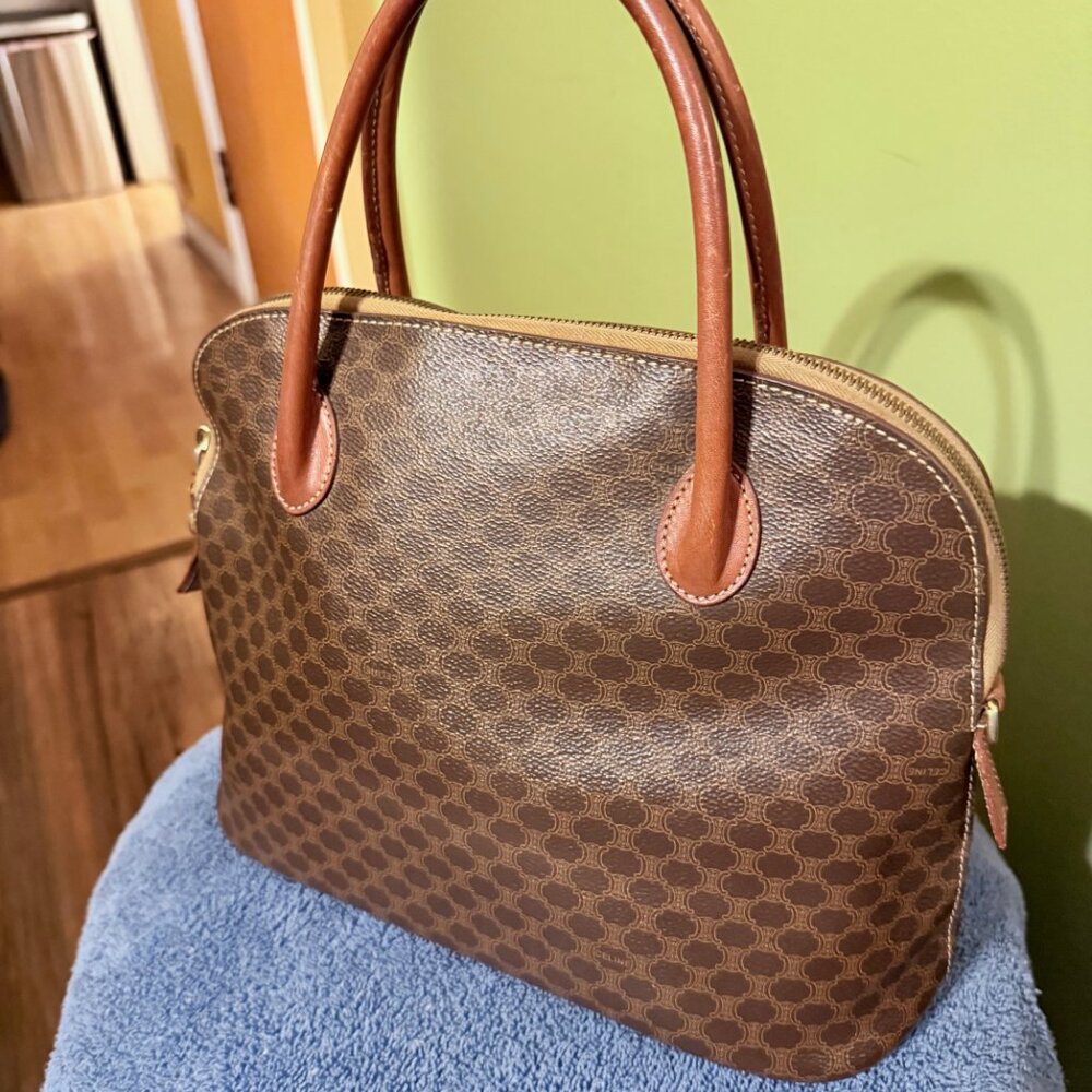 AUTHENTIC Celine Macadam Classic Handbag $250 - Picture 3 of 10